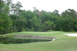 Deerwood 13th Approach